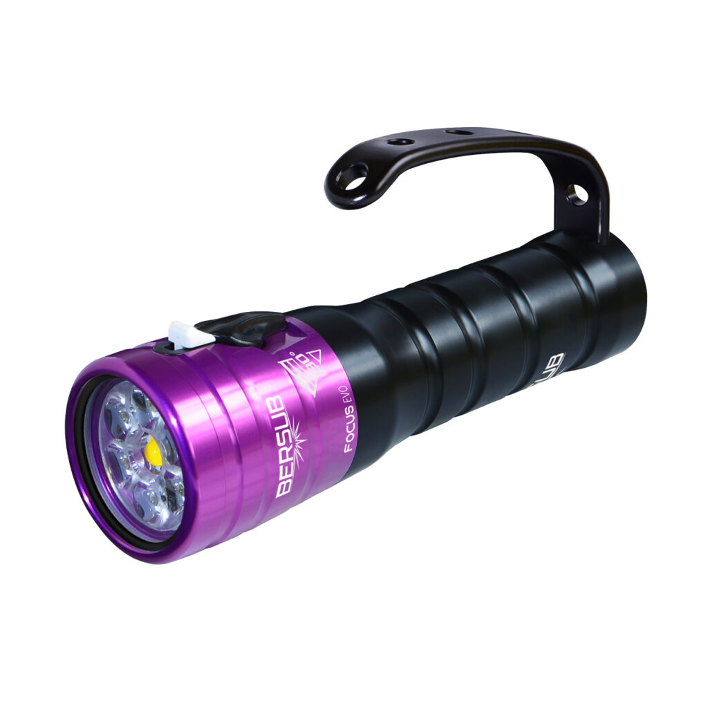 bersub-lampe-de-plongee-focus-evo-aa-violet